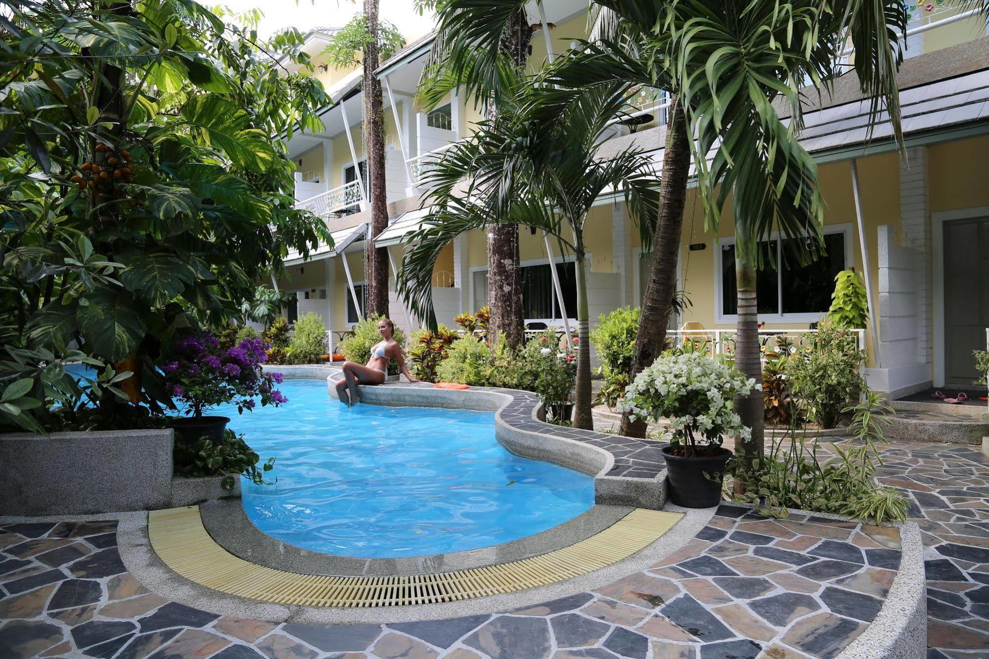 Naka Resort Kamala-part Kültér fotó